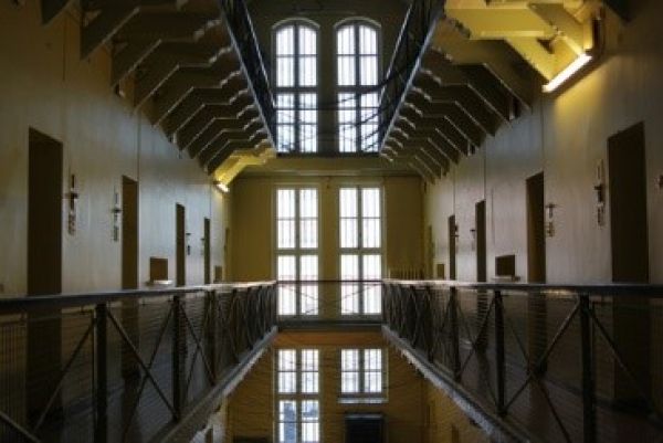 Image prison